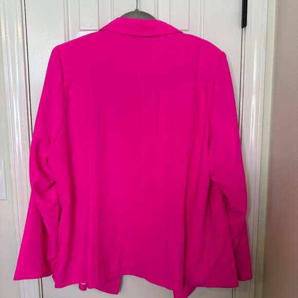 Hot pink blazer - Picture 2 of 6